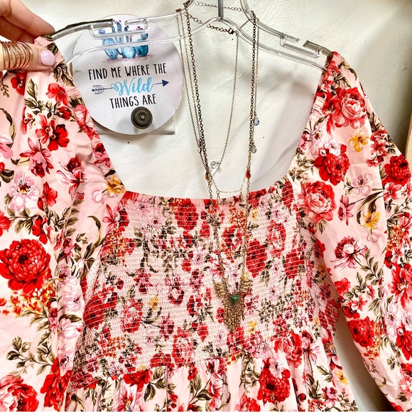 Ballon sleeves prairie floral boho dress w shabby chic country feel - Picture 10 of 11